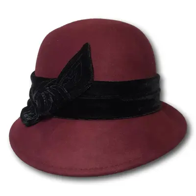 Velvet Knot Cloche
